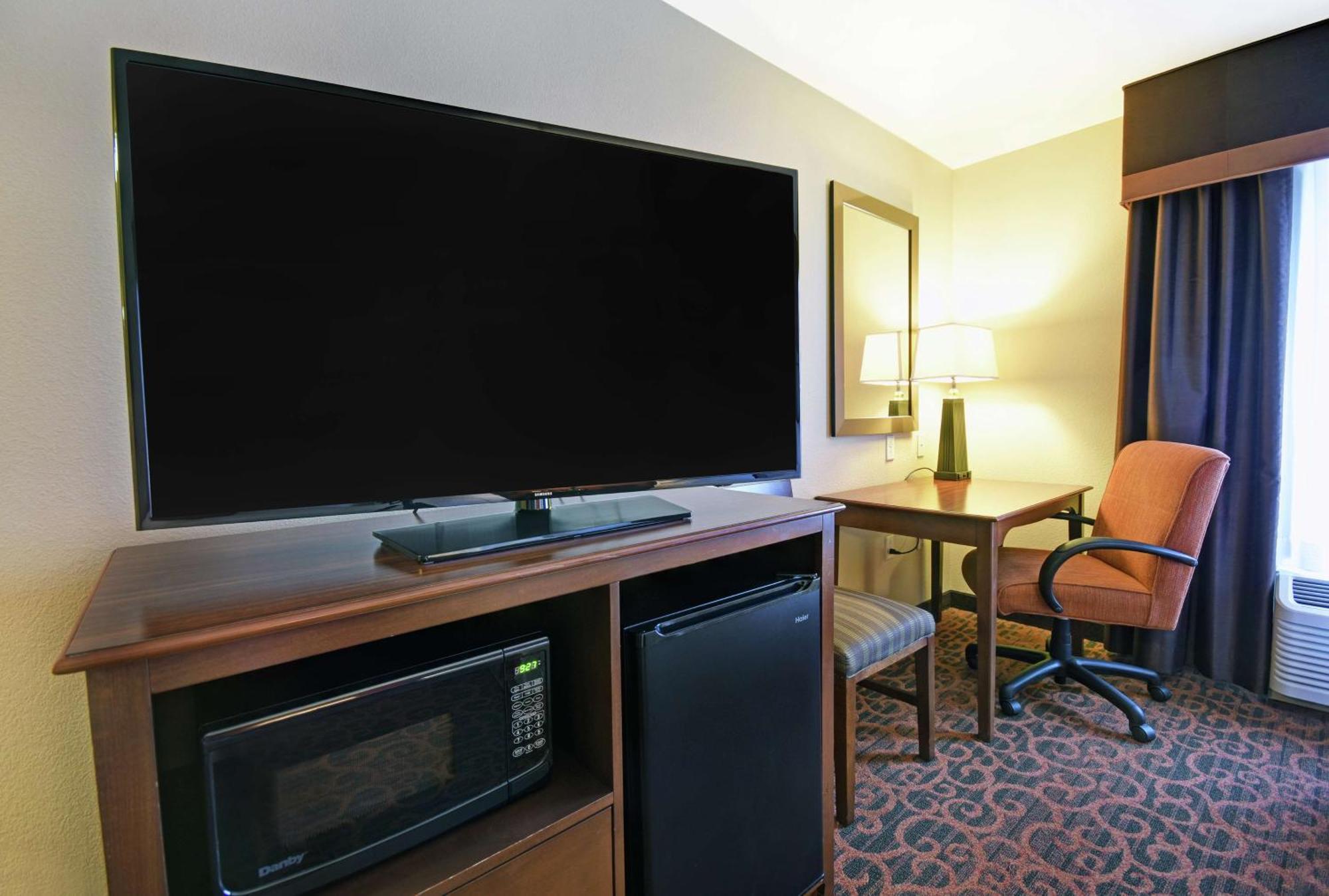 Hampton Inn Белойт Экстерьер фото