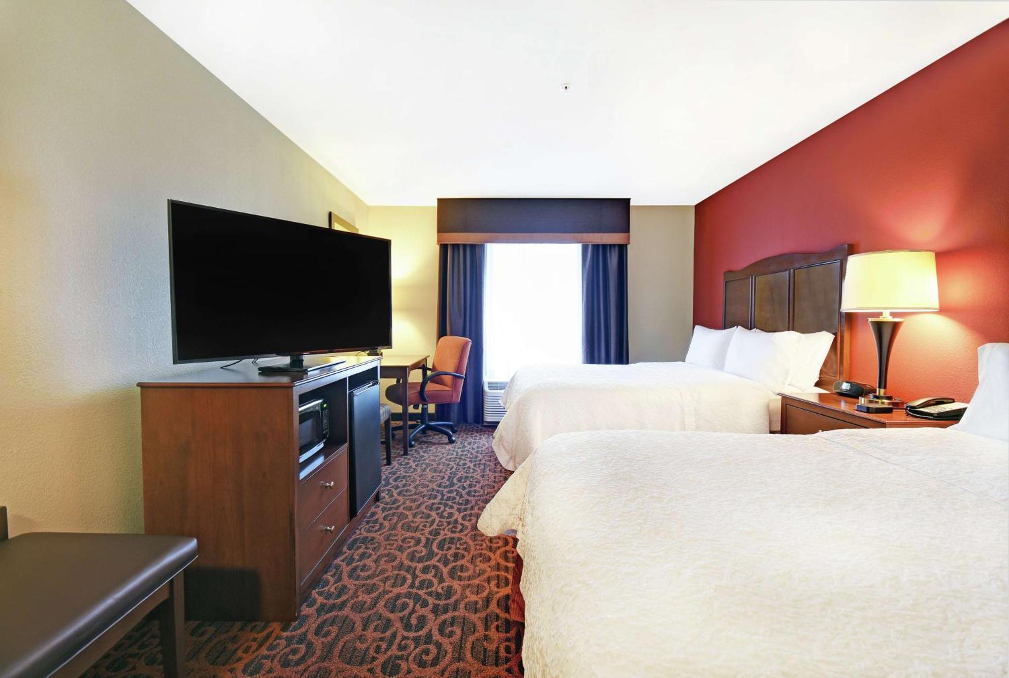 Hampton Inn Белойт Экстерьер фото