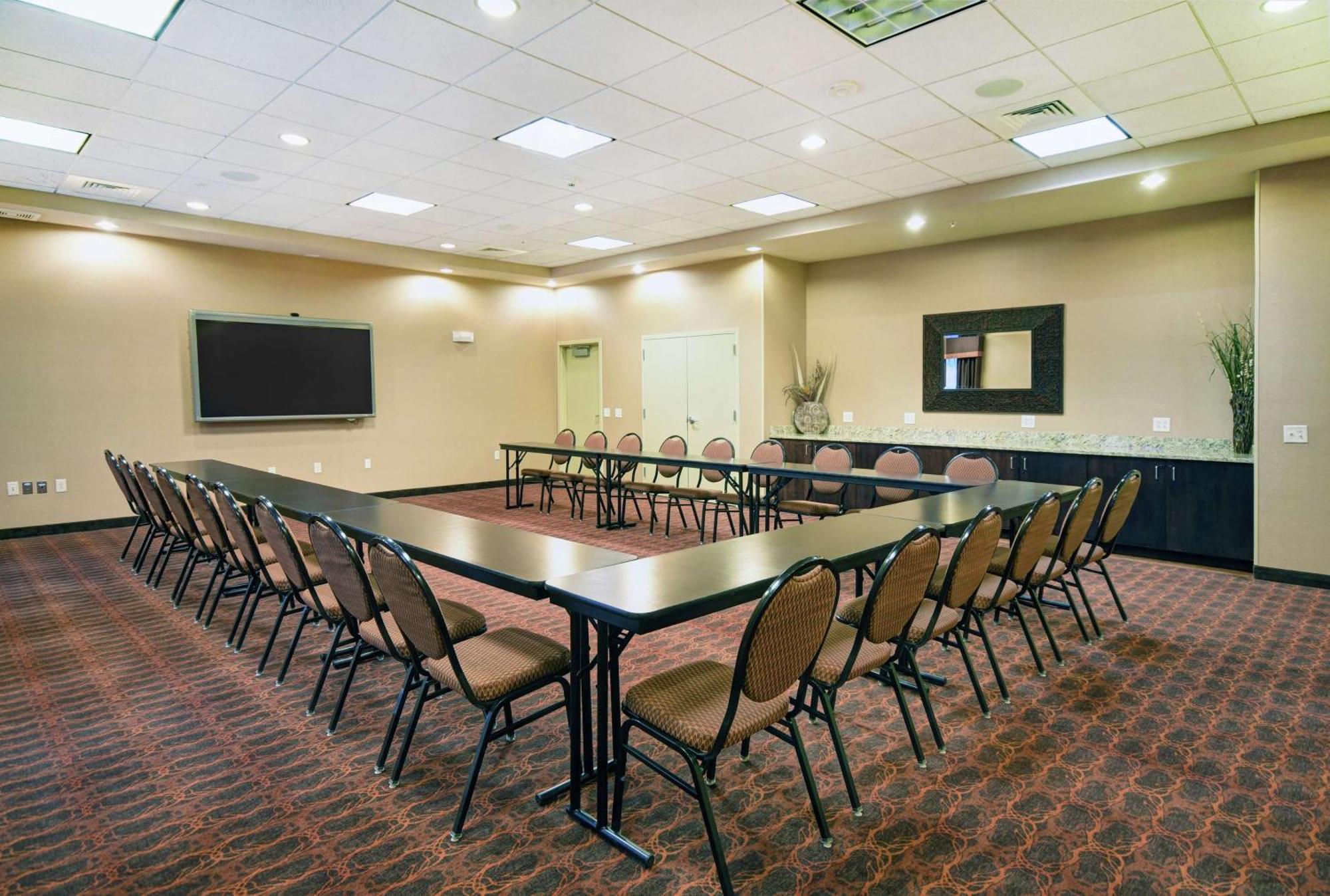Hampton Inn Белойт Экстерьер фото