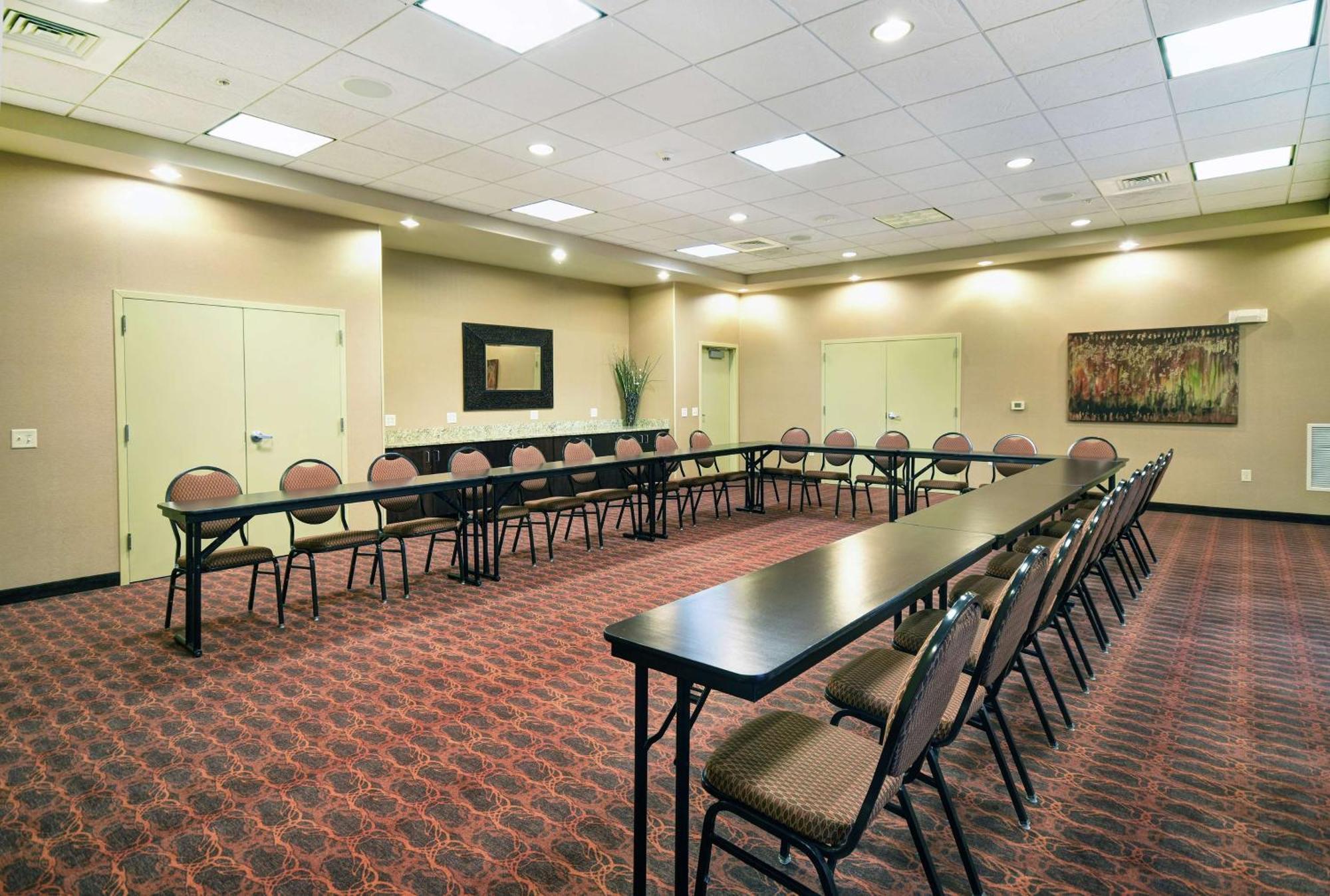 Hampton Inn Белойт Экстерьер фото