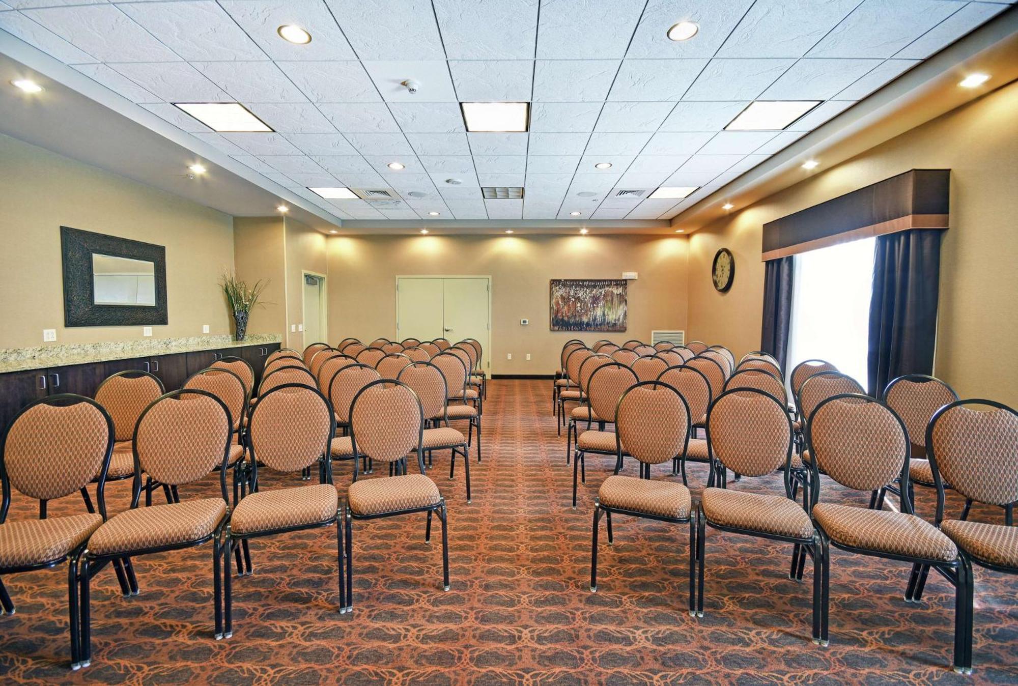 Hampton Inn Белойт Экстерьер фото