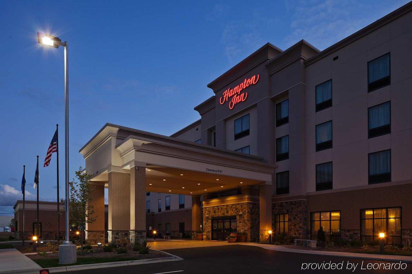 Hampton Inn Белойт Экстерьер фото